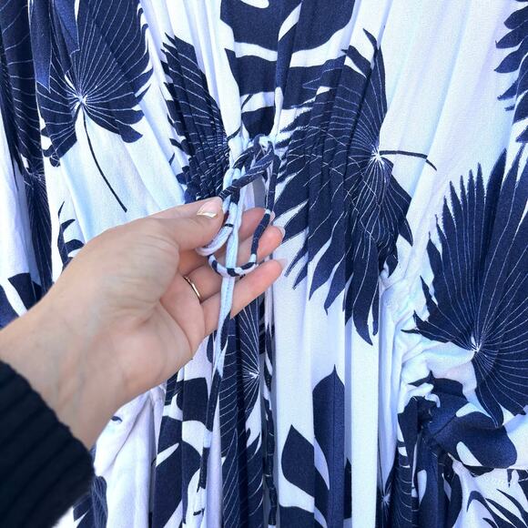 Caftan Maxi Dress Cover-Up Kaftan Long Blue White Floral Large Lightweight - Picture 7 of 9